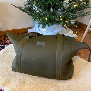 Dagne Dover Landon Carryall Bag in XL